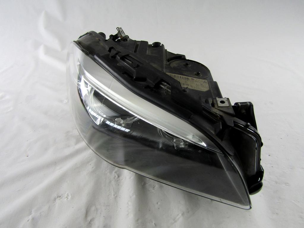 7317132 FARO FANALE ANTERIORE DESTRO XENON LED BMW SERIE 5 525XD SW F11 2.0 D 160KW 4X4 AUT 5P (2016) RICAMBIO USATO VETRO TRASPARENTE DANNEGGIATO
