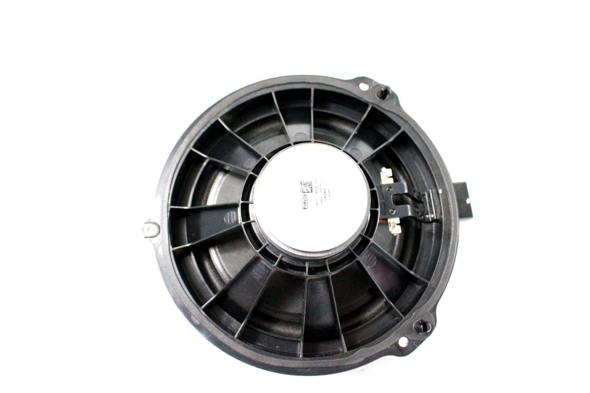 JX7T-18808-FA CASSA ALTOPARLANTE PORTA ANTERIORE FORD PUMA 1.0 I 92KW AUT 5P (2022) RICAMBIO USATO