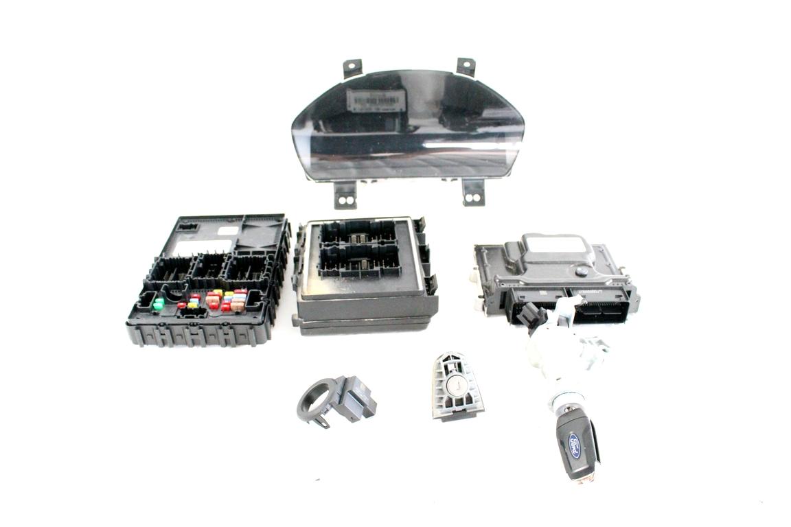 M1T1-12A650-XA KIT ACCENSIONE AVVIAMENTO FORD PUMA 1.0 I 92KW AUT 5P (2022) RICAMBIO USATO CON CENTRALINA MOTORE, QUADRO STRUMENTI, BLOCCHETTI CON CHIAVE MX7A-12B684-MA 0261S105FH LU5T-15604-EJAE H1BT-15607-AB H1BC-3F880-AB N1BT-10849-FAC