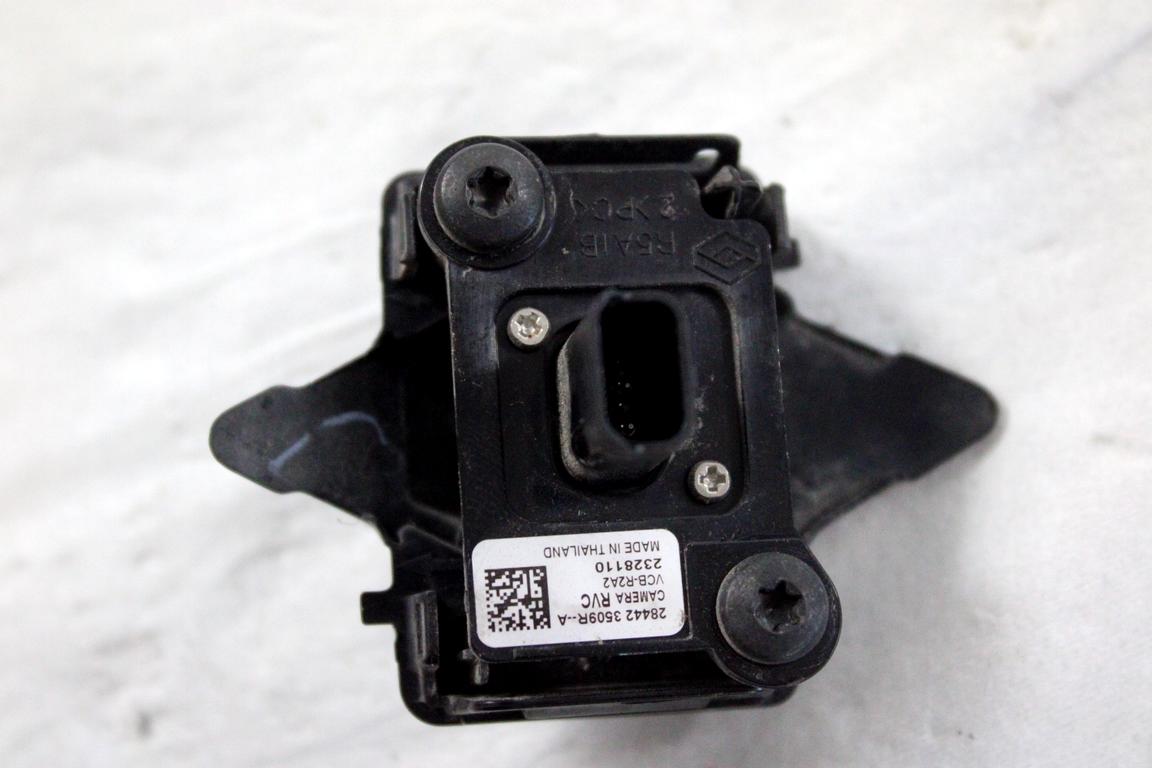 284423509R RETROCAMERA TELECAMERA POSTERIORE RENAULT CAPTUR 1.0 G 74KW 6M 5P (2021) RICAMBIO USATO