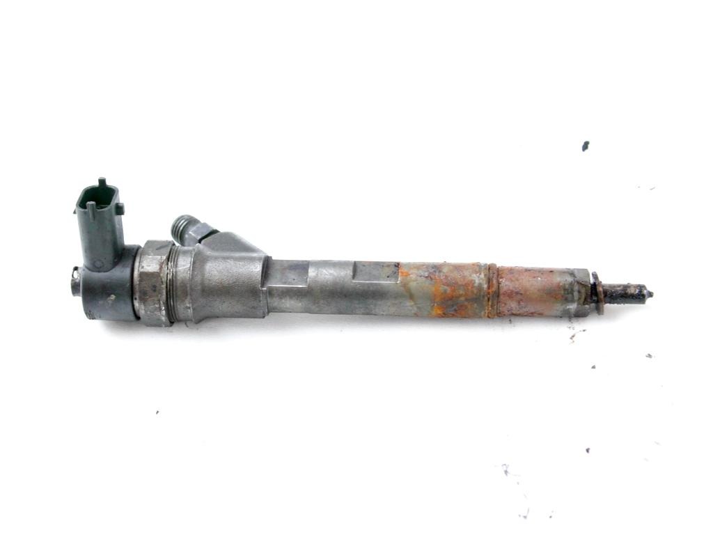 05066820AA INIETTORE DIESEL CHRYSLER GRAND VOYAGER 2.8 D 110KW 5P AUT (2007) RICAMBIO USATO 0445110059