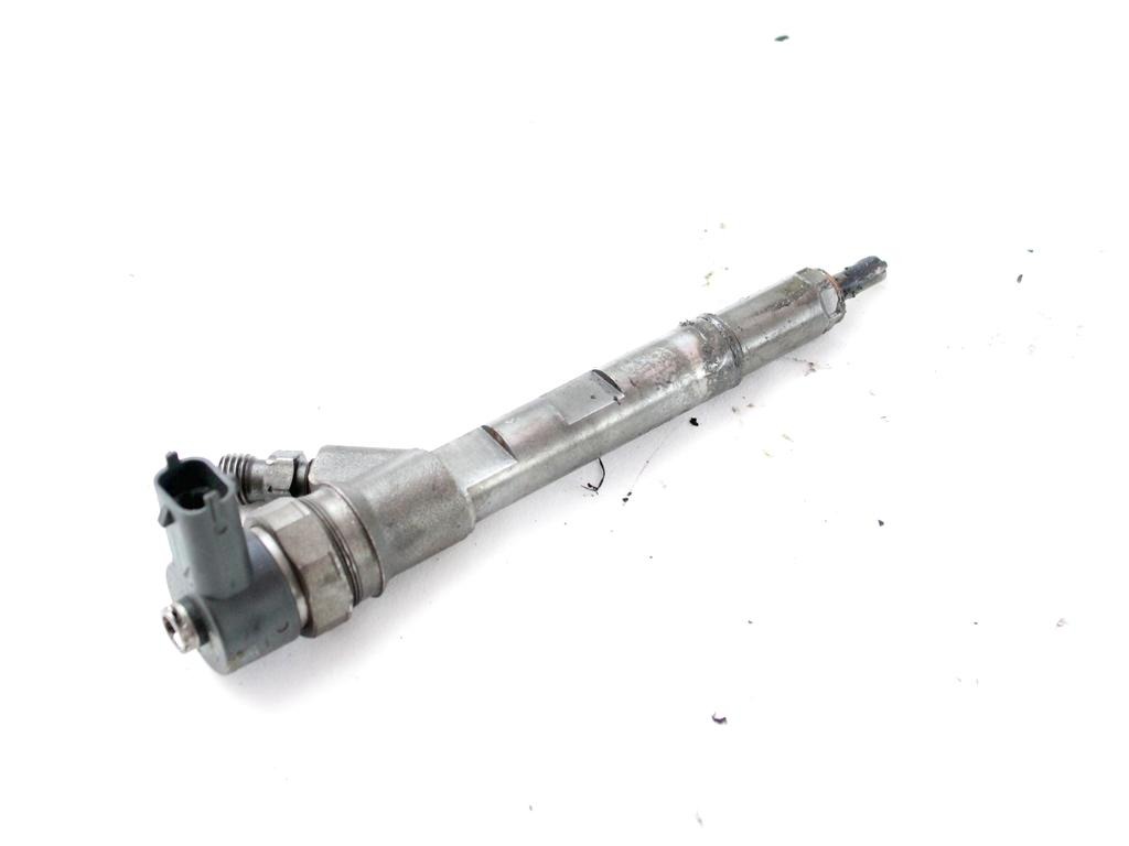 05066820AA INIETTORE DIESEL CHRYSLER GRAND VOYAGER 2.8 D 110KW 5P AUT (2007) RICAMBIO USATO 0445110059