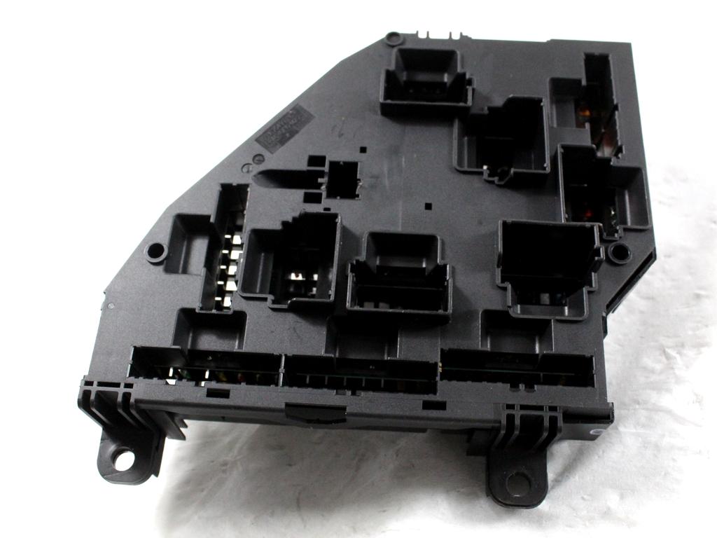 9315151 CENTRALINA FUSIBILIERA SCATOLA FUSIBILI RELÈ POSTERIORE BMW X3 F25 RHD 2.0 D 4X4 140KW AUT 5P (2015) RICAMBIO USATO
