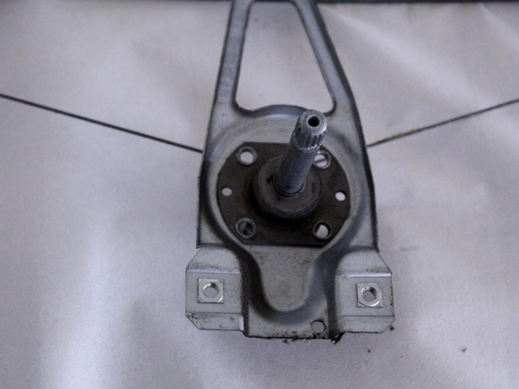 6N4839401 MECCANISMO ALZA-VETRO ALZA-CRISTALLO PORTA POSTERIORE SINISTRA MANUALE VOLKSWAGEN POLO 6N1 6V2 1.4 B 44KW 5M 5P (1997) RICAMBIO USATO 