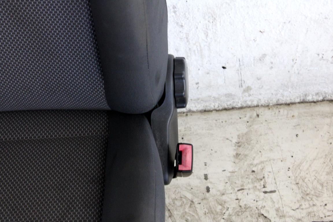 5Z0881046M SEDILE ANTERIORE DESTRO PASSEGGERO VOLKSWAGEN FOX 1.4 D 51KW 5M 3P (2005) RICAMBIO USATO