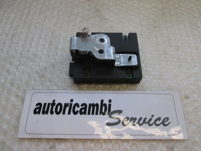 OJACEVALEC / ANTENA OEM N. A1698200475 ORIGINAL REZERVNI DEL MERCEDES CLASSE A W169 5P C169 3P R (05/2008 - 2012) DIESEL LETNIK 2012