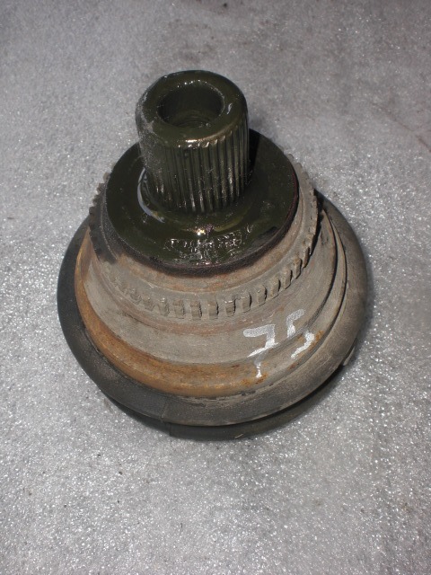 OS SKLOPKE POGONSKA GRED OEM N.  ORIGINAL REZERVNI DEL AUDI A6 C4 4A BER/SW (1994 - 1997) DIESEL LETNIK 1996