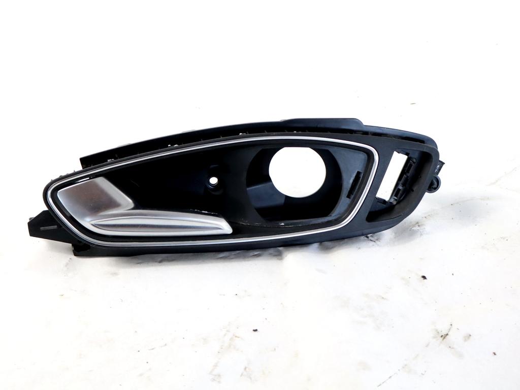 8X0837019E MANIGLIA INTERNA PORTA ANTERIORE SINISTRA AUDI A1 1.4 B 90KW AUT 3P (2011) RICAMBIO USATO CROMATURA GRAFFIATA