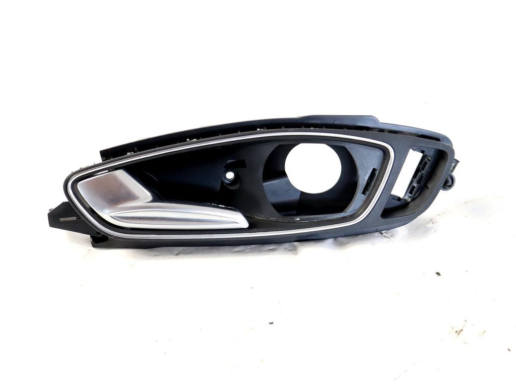 8X0837019E MANIGLIA INTERNA PORTA ANTERIORE SINISTRA AUDI A1 1.4 B 90KW AUT 3P (2011) RICAMBIO USATO CROMATURA GRAFFIATA