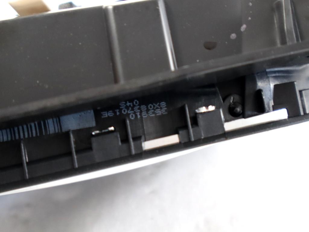 8X0837019E MANIGLIA INTERNA PORTA ANTERIORE SINISTRA AUDI A1 1.4 B 90KW AUT 3P (2011) RICAMBIO USATO CROMATURA GRAFFIATA