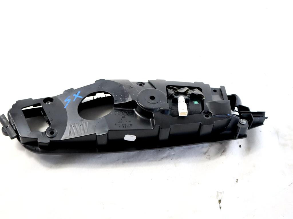 8X0837019E MANIGLIA INTERNA PORTA ANTERIORE SINISTRA AUDI A1 1.4 B 90KW AUT 3P (2011) RICAMBIO USATO CROMATURA GRAFFIATA