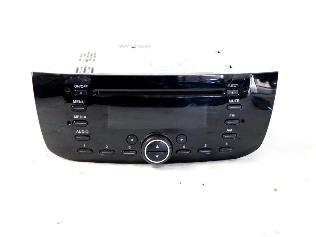 735535440 AUTORADIO FIAT PUNTO 1.4 M 57KW 5M 5P (2012) RICAMBIO USATO (NON FORNIAMO CODICE AUTORADIO, MA SOLO NUMERO DI TELAIO VEICOLO)