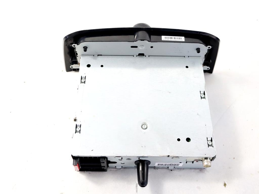 735535440 AUTORADIO FIAT PUNTO 1.4 M 57KW 5M 5P (2012) RICAMBIO USATO (NON FORNIAMO CODICE AUTORADIO, MA SOLO NUMERO DI TELAIO VEICOLO)