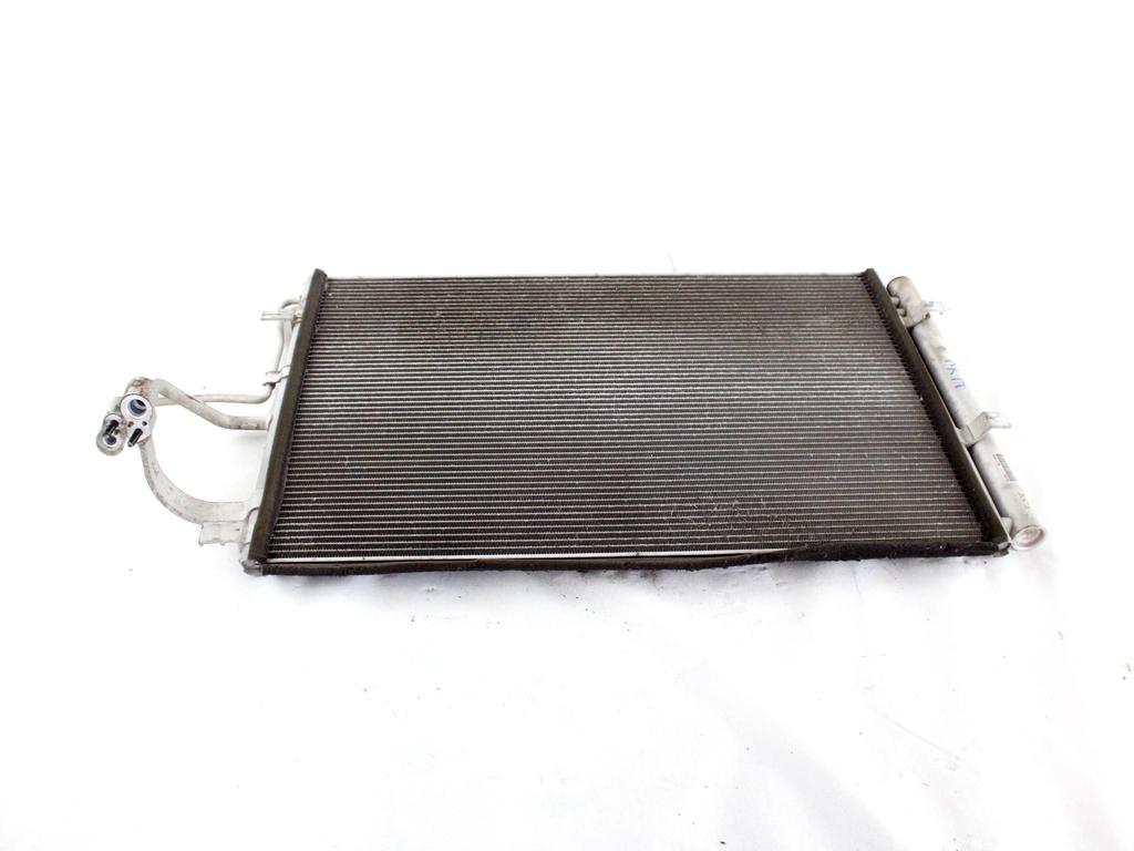 97606A5801 CONDENSATORE RADIATORE CLIMATIZZATORE CLIMA A/C HYUNDAI I30 SW 1.4 B 73KW 5P (2013) RICAMBIO USATO