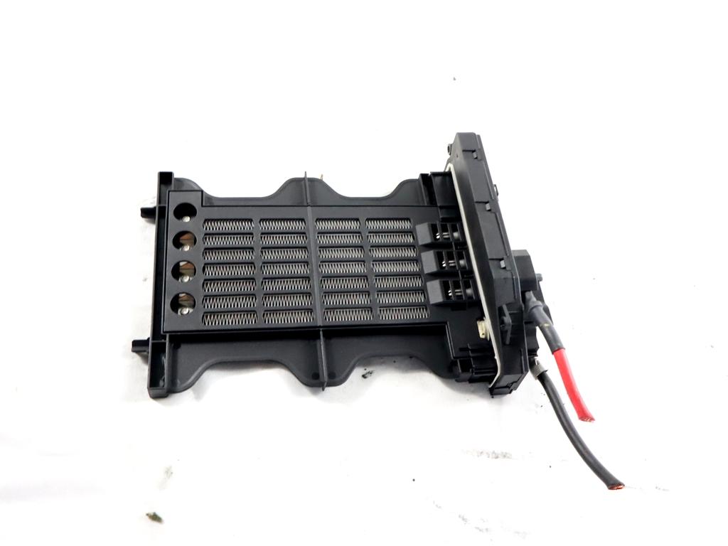 A2468300261 RADIATORE RISCALDAMENTO ELETTRICO INFINITI Q30 1.5 D 80KW 6M 5P (2017) RICAMBIO USATO