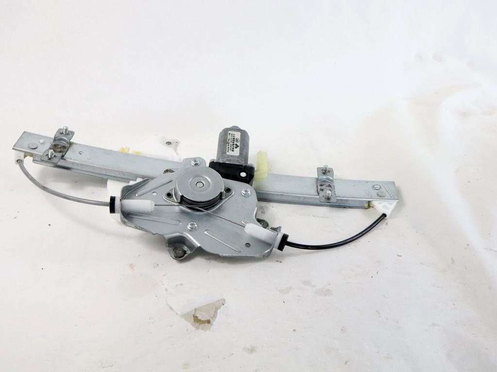3430300312 MOTORINO MECCANISMO ALZA-VETRO ALZA-CRISTALLO PORTA POSTERIORE SINISTRA EVO EVO3 1.5 G 83KW 5M 5P (2022) RICAMBIO USATO 6204110U19A3