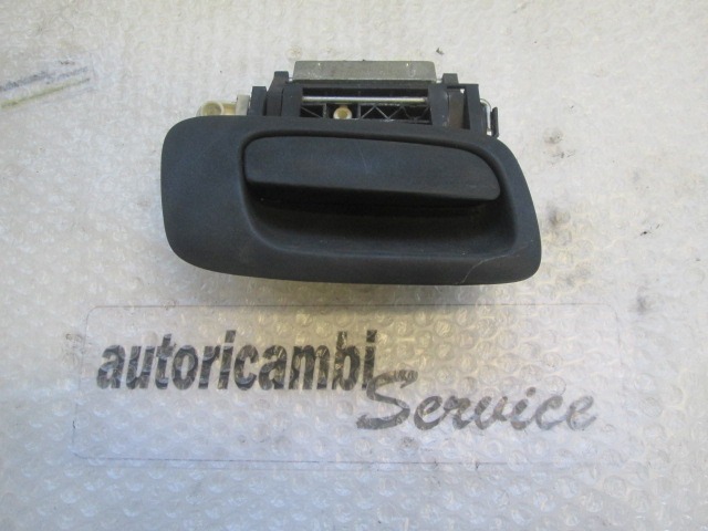 ZUNANJA KLJUKA SPREDNJA DESNA VRATA OEM N. 138222 ORIGINAL REZERVNI DEL OPEL ASTRA G T98 5P/3P/SW (1998 - 2003) BENZINA LETNIK 2001