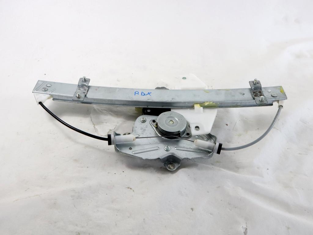 3430300313 MOTORINO MECCANISMO ALZA-VETRO ALZA-CRISTALLO PORTA POSTERIORE DESTRA EVO EVO3 1.5 G 83KW 5M 5P (2022) RICAMBIO USATO 6204210U19A3