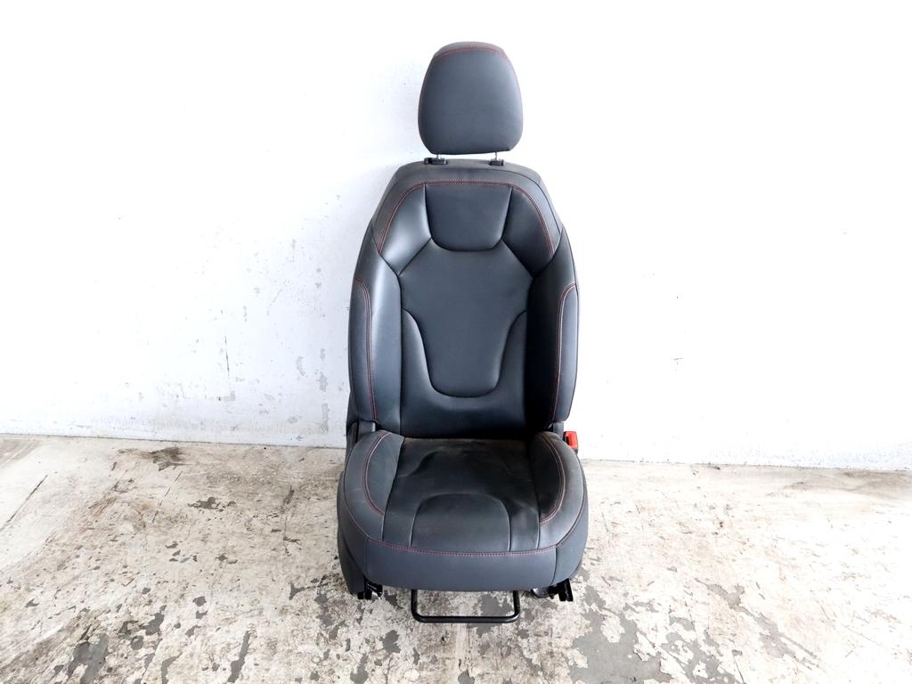 3440100230 SEDILE ANTERIORE DESTRO PASSEGGERO IN PELLE EVO EVO3 1.5 G 83KW 5M 5P (2022) RICAMBIO USATO 