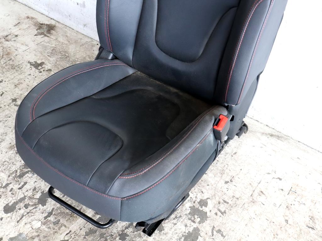 3440100230 SEDILE ANTERIORE DESTRO PASSEGGERO IN PELLE EVO EVO3 1.5 G 83KW 5M 5P (2022) RICAMBIO USATO 