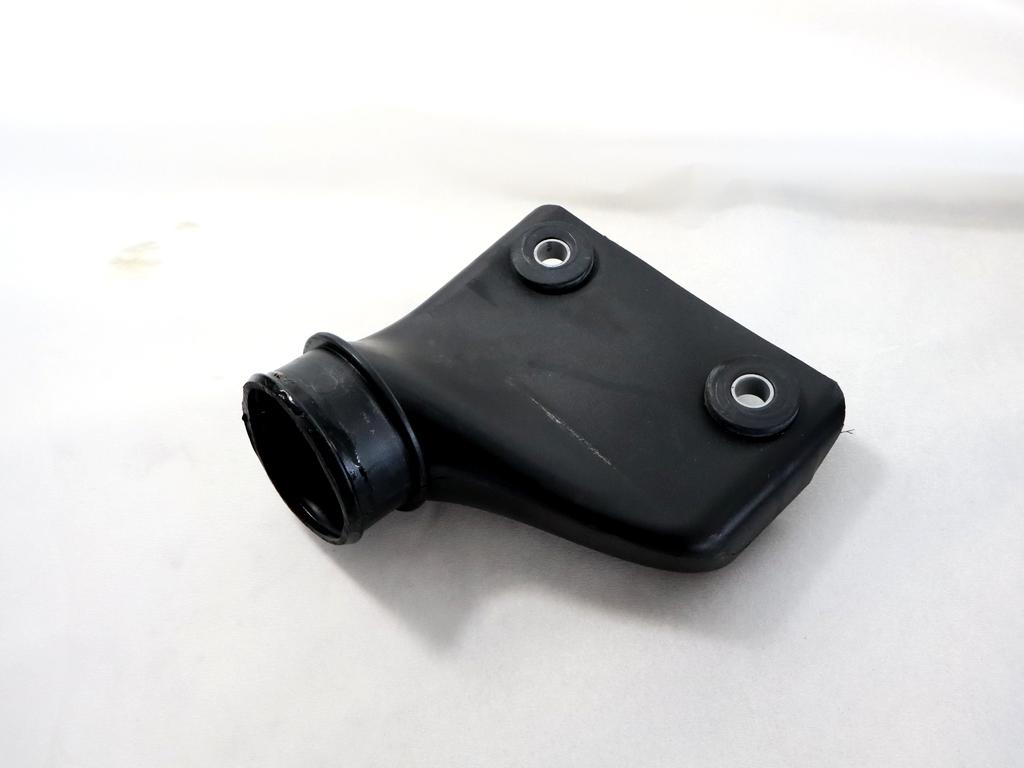 1109300U8710 MANICOTTO PRESA ARIA ASPIRAZIONE EVO EVO3 1.5 G 83KW 5M 5P (2022) RICAMBIO USATO 
