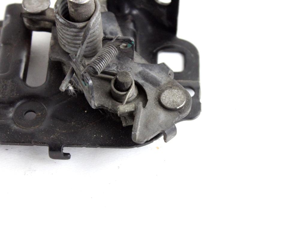 2286438 CHIUSURA SERRATURA COFANO ANTERIORE DESTRA FORD MONDEO SW 1.5 D 88KW 5P (2015) RICAMBIO USATO DS7A-16700-AE 