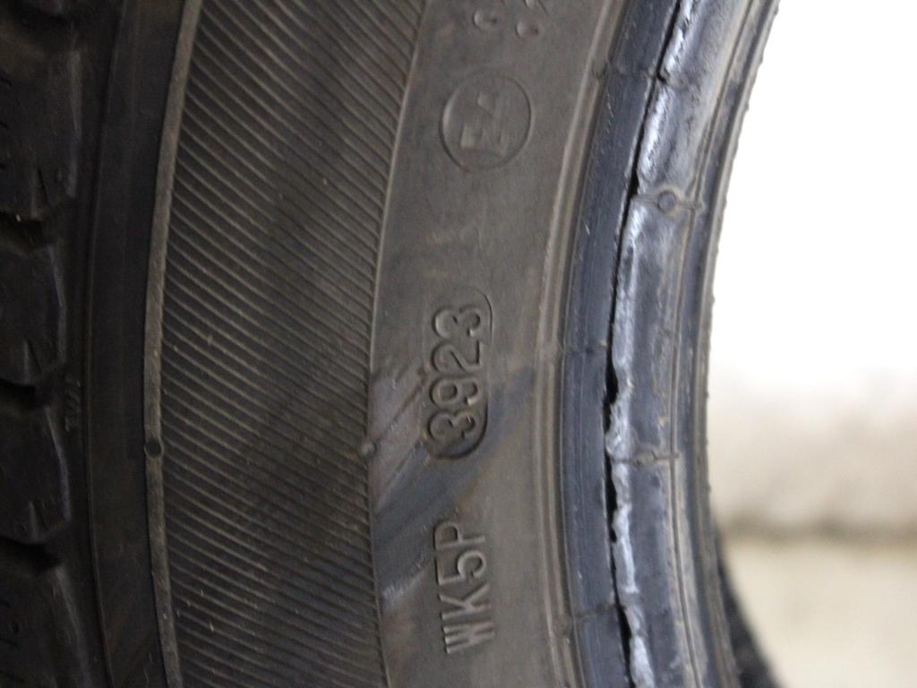 175/65 R14 82T POINT S 4 SEASONS 2 A1723 5.08MM 7.64MM 6.11MM 5.85MM PNEUMATICI QUATTRO STAGIONI (QUANTITA' 4 GOMME)