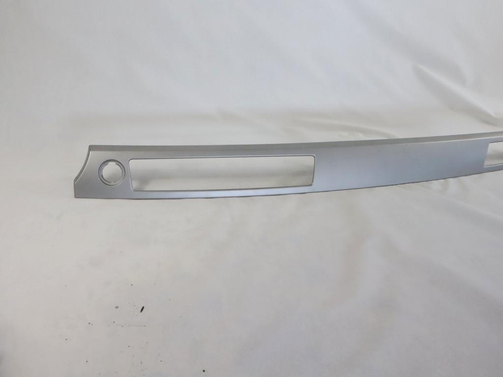 7132845 MODANATURA LISTELLO INTERNO CRUSCOTTO LATO DESTRO BMW SERIE 3 320D E90 2.0 D 135KW AUT 5P (2010) RICAMBIO USATO 9201023