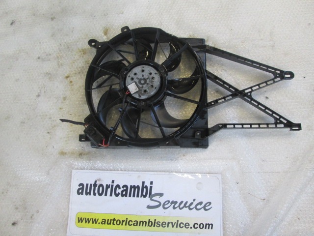 VENTILATOR HLADILNIKA OEM N.  ORIGINAL REZERVNI DEL OPEL ASTRA G T98 5P/3P/SW (1998 - 2003) BENZINA LETNIK 2001