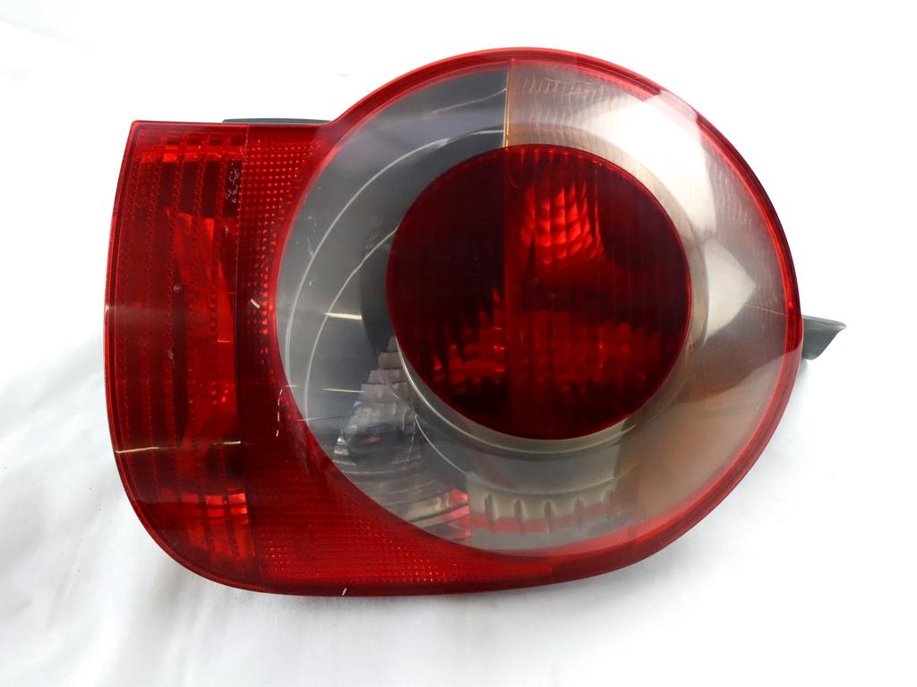 8200538785 FARO FANALE POSTERIORE DESTRO RENAULT MODUS 1.5 D 48KW 5M 5P (2005) RICAMBIO USATO PORTA LAMPADA DA SOSTITUIRE