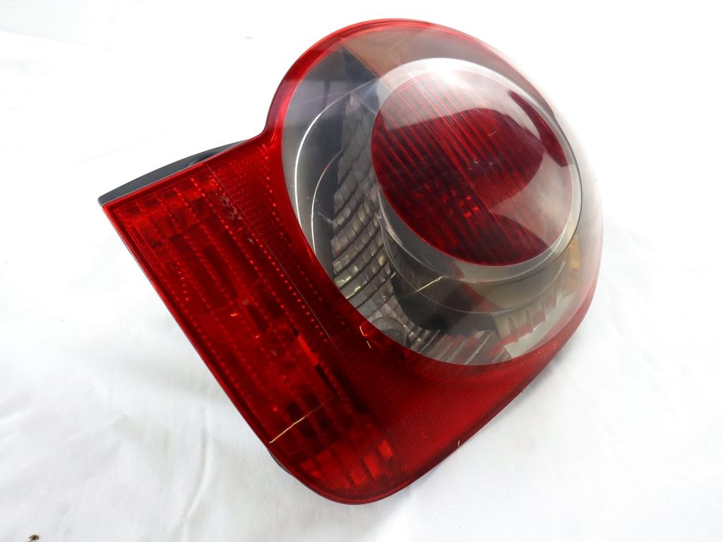 8200538785 FARO FANALE POSTERIORE DESTRO RENAULT MODUS 1.5 D 48KW 5M 5P (2005) RICAMBIO USATO PORTA LAMPADA DA SOSTITUIRE