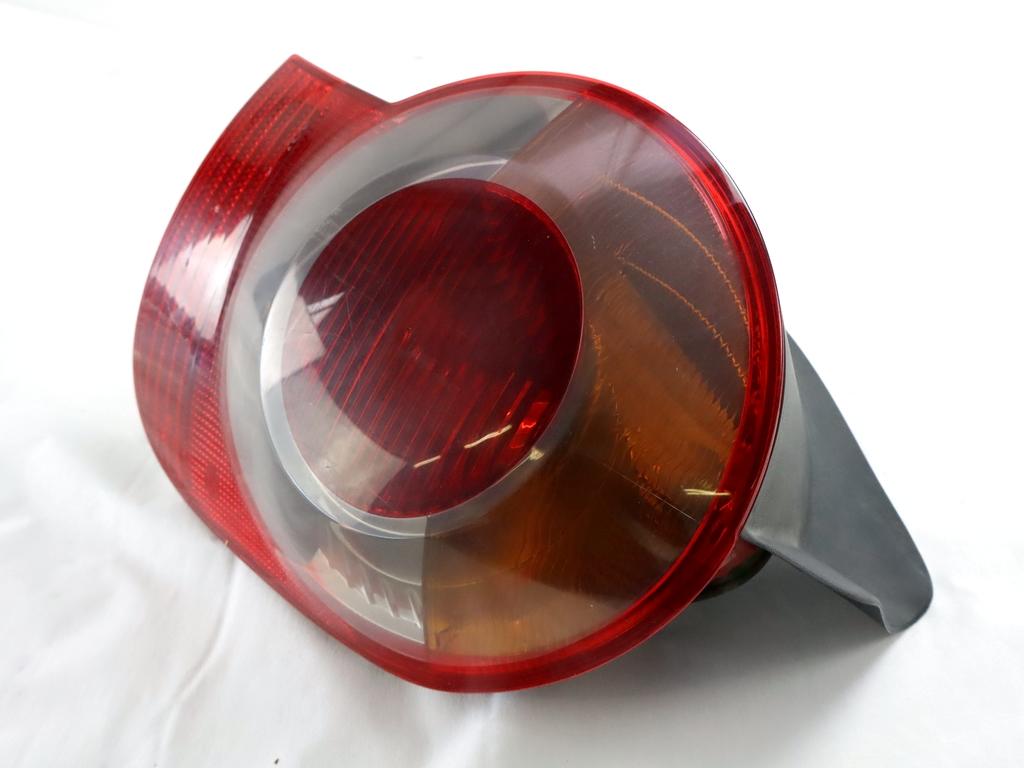 8200538785 FARO FANALE POSTERIORE DESTRO RENAULT MODUS 1.5 D 48KW 5M 5P (2005) RICAMBIO USATO PORTA LAMPADA DA SOSTITUIRE