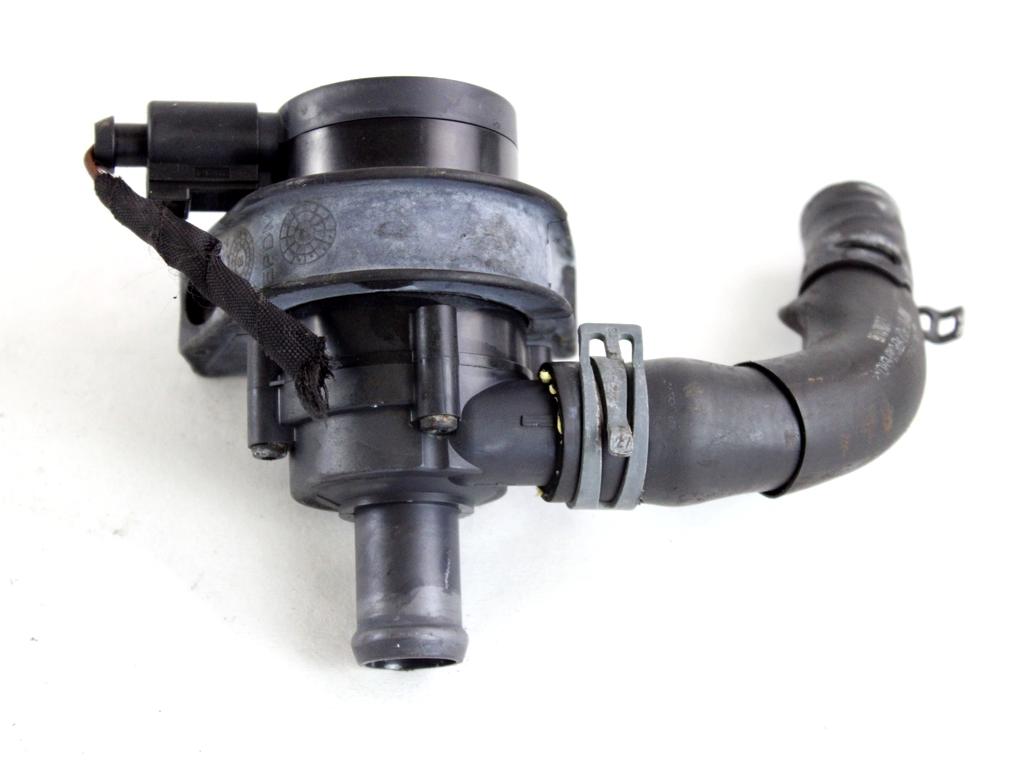POMPA ACQUA SECONDARIA VOLKSWAGEN PASSAT SW 1.4 M 110KW AUT 5P (2012) RICAMBIO USATO 