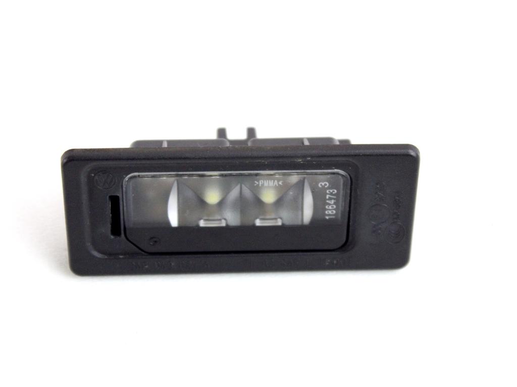3AF943021A LUCE TARGA VOLKSWAGEN PASSAT SW 1.4 M 110KW AUT 5P (2012) RICAMBIO USATO 