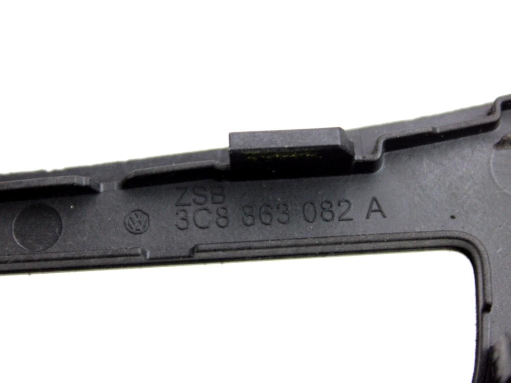 3C8863082A MASCHERINA RIVESTIMENTO CRUSCOTTO CENTRALE VOLKSWAGEN PASSAT SW 1.4 M 110KW AUT 5P (2012) RICAMBIO USATO 