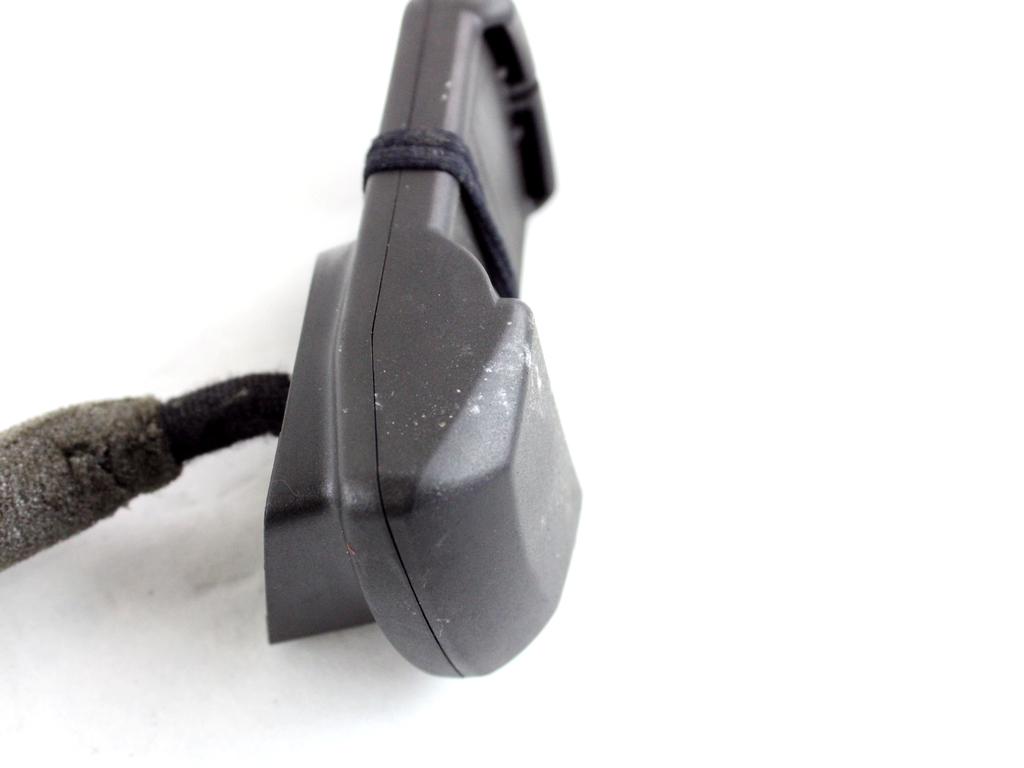 3C0035707C PIASTRA CONTATTO SUPPORTO TELEFONO VOLKSWAGEN PASSAT SW 1.4 M 110KW AUT 5P (2012) RICAMBIO USATO 