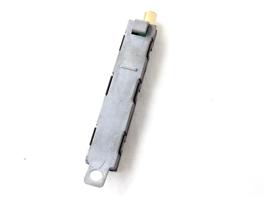 3AF035552A CENTRALINA AMPLIFICATORE ANTENNA VOLKSWAGEN PASSAT SW 1.4 M 110KW AUT 5P (2012) RICAMBIO USATO 