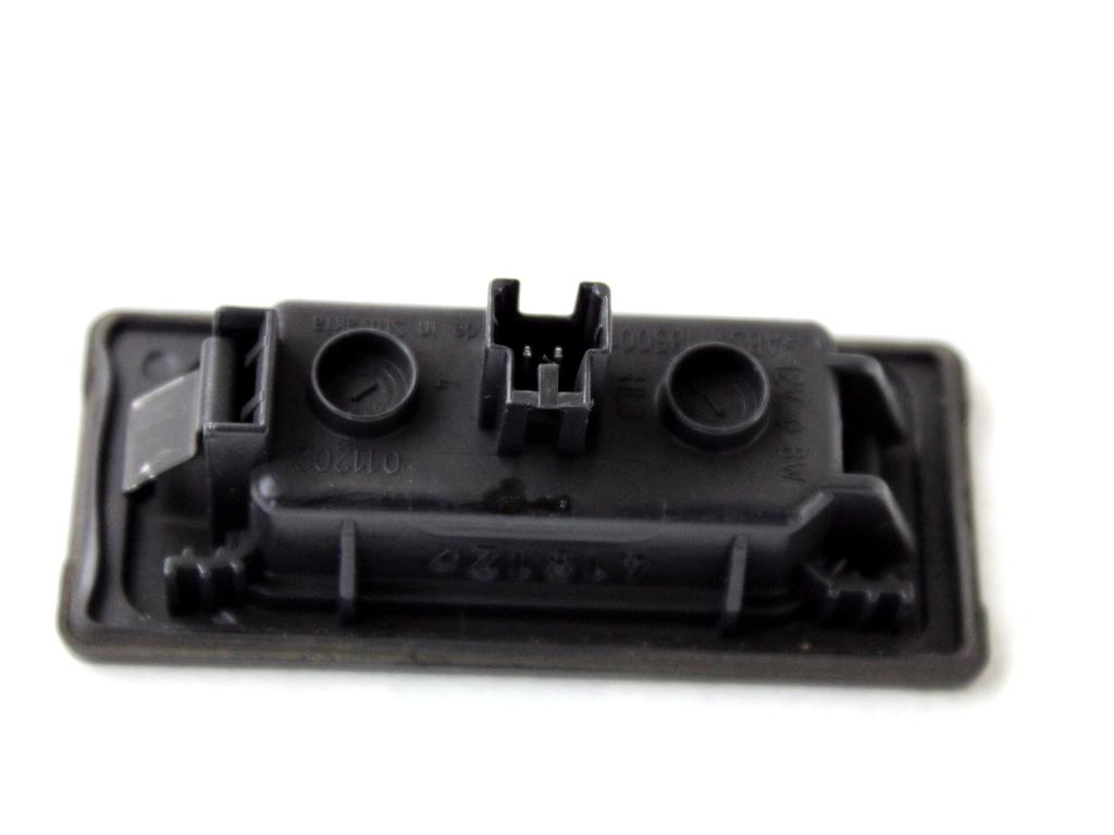 3AF943021A LUCE TARGA VOLKSWAGEN PASSAT SW 1.4 M 110KW AUT 5P (2012) RICAMBIO USATO 