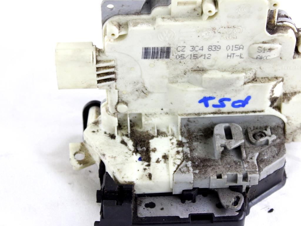 3C4839015B CHIUSURA SERRATURA PORTA POSTERIORE SINISTRA VOLKSWAGEN PASSAT SW 1.4 M 110KW AUT 5P (2012) RICAMBIO USATO 