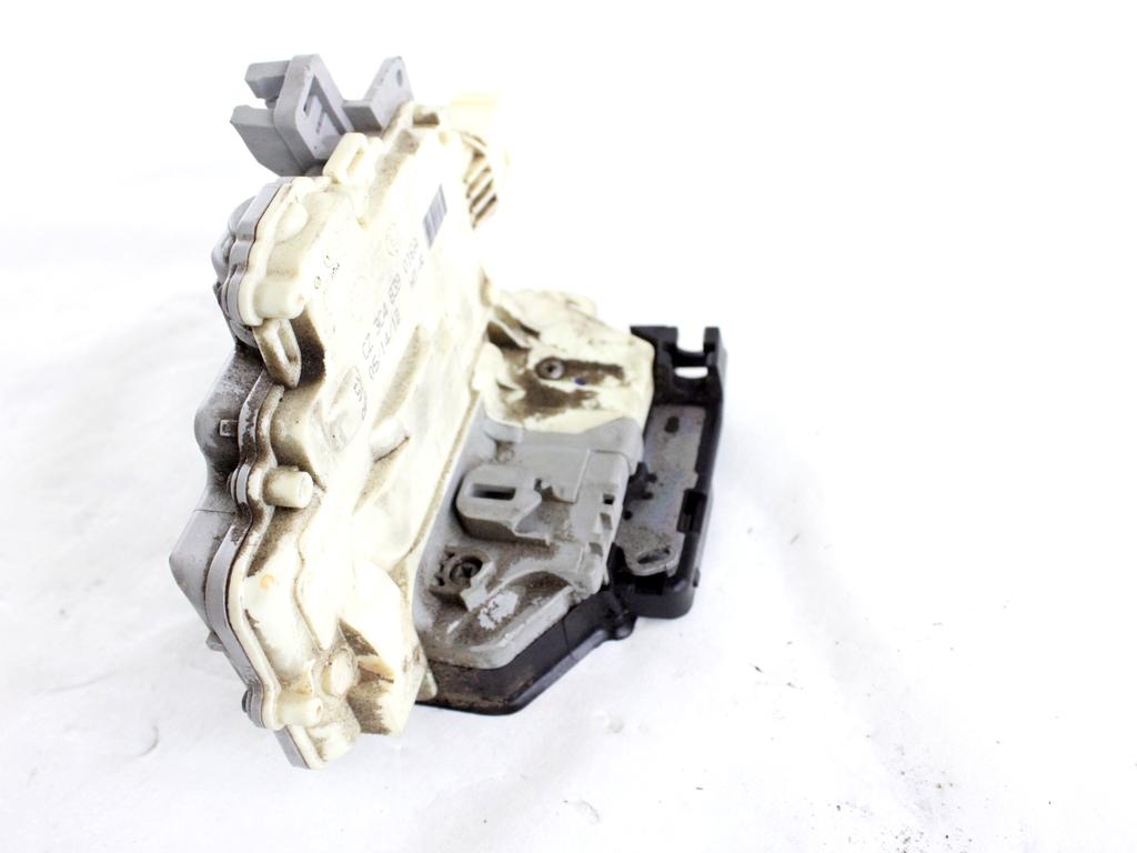 3C4839016B CHIUSURA SERRATURA PORTA POSTERIORE DESTRA VOLKSWAGEN PASSAT SW 1.4 M 110KW AUT 5P (2012) RICAMBIO USATO 