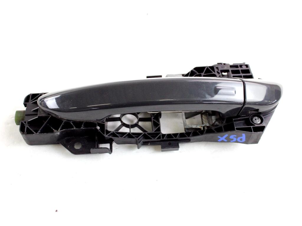 3C0837205GRU MANIGLIA ESTERNA PORTA POSTERIORE SINISTRA VOLKSWAGEN PASSAT SW 1.4 M 110KW AUT 5P (2012) RICAMBIO USATO 