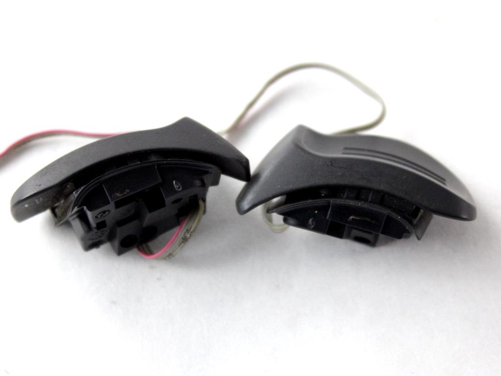 3C8951527 PALETTE COMANDI CAMBIO AUTOMATICO AL VOLANTE VOLKSWAGEN PASSAT SW 1.4 M 110KW AUT 5P (2012) RICAMBIO USATO 3C8951528