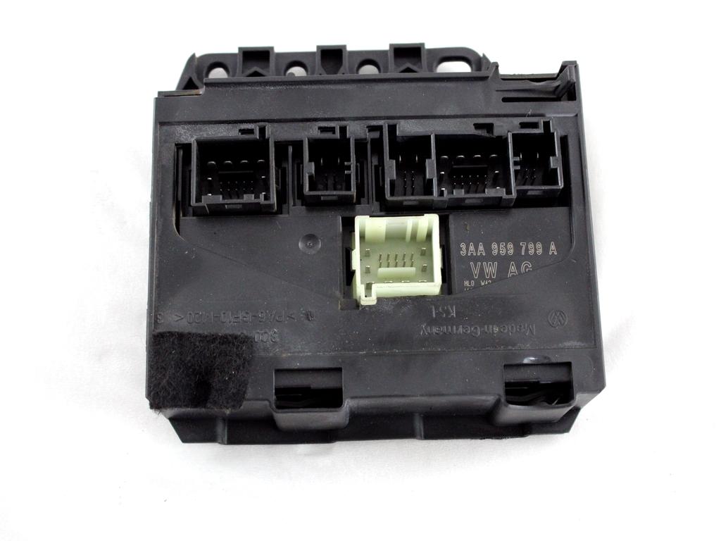 03C907309D KIT ACCENSIONE AVVIAMENTO VOLKSWAGEN PASSAT SW 1.4 M 110KW AUT 5P (2012) RICAMBIO USATO CON CENTRALINA MOTORE, QUADRO STRUMENTI, BLOCCHETTI ACCENSIONE APERTURA CON CHIAVE 3AA959799A 3C0905861J 3C0905843AE 3AA920880J