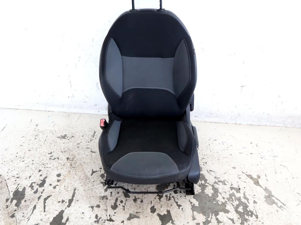 1609960080 SEDILE ANTERIORE SINISTRO GUIDATORE CITROEN C3 1.1 B 44KW 5M 5P (2012) RICAMBIO USATO