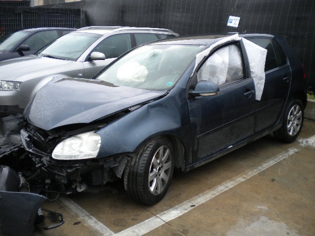 VOLKSWAGEN GOLF 5 1.9 D 77KW AUT 5P (2006) RICAMBIO USATO 