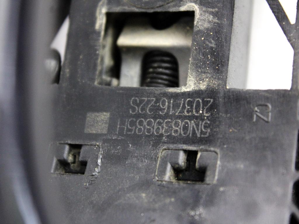 5G0837205P3FZ MANIGLIA ESTERNA PORTA POSTERIORE SINISTRA VOLKSWAGEN GOLF 7 1.4 B 92KW AUT 5P (2017) RICAMBIO USATO