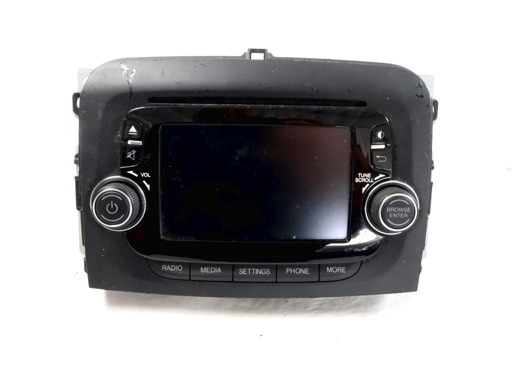 735594471 AUTORADIO DISPLAY MULTIFUNZIONE FIAT 500L 1.6 D 88KW 6M 5P (2014) RICAMBIO USATO (NON FORNIAMO CODICE AUTORADIO, MA SOLO NUMERO DI TELAIO VEICOLO)