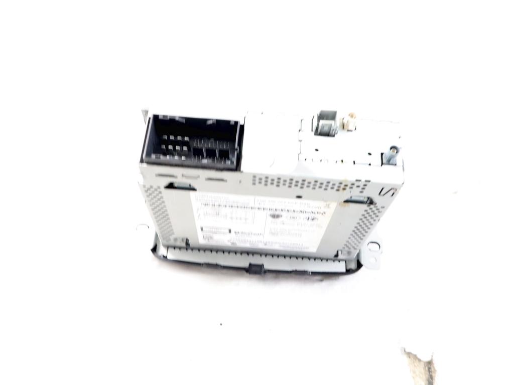 735594471 AUTORADIO DISPLAY MULTIFUNZIONE FIAT 500L 1.6 D 88KW 6M 5P (2014) RICAMBIO USATO (NON FORNIAMO CODICE AUTORADIO, MA SOLO NUMERO DI TELAIO VEICOLO)