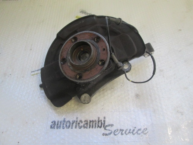 VRTLJIVI LEZAJ DESNO / PESTO KOLESA Z LEZAJEM SPREDAJ OEM N. 8672371 ORIGINAL REZERVNI DEL VOLVO V70 MK2 285 (2000 - 2007) DIESEL LETNIK 2003