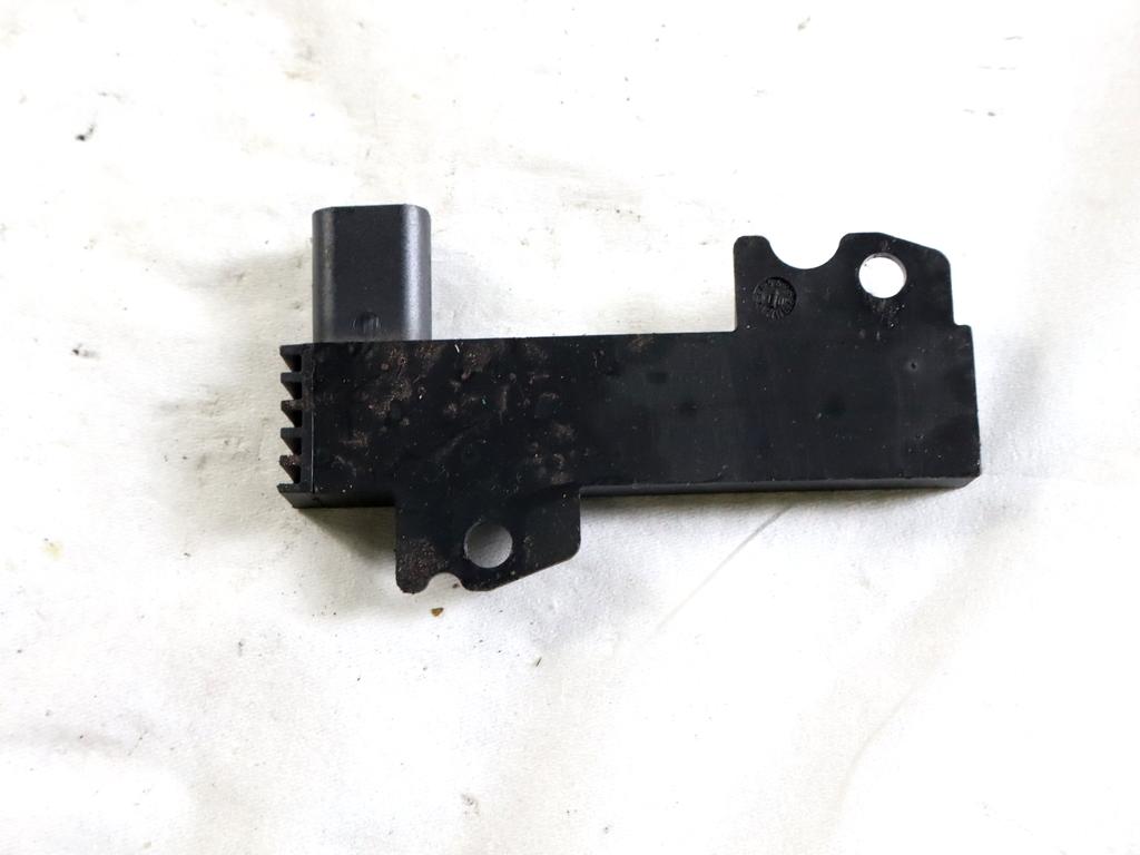8M5T-15K603-KA CENTRALINA AMPLIFICATORE ANTENNA FORD S-MAX 2.0 D 120KW AUT 5P (2010) RICAMBIO USATO